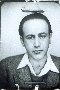 Paul Celan år 1938. Foto: Wikimedia Comons